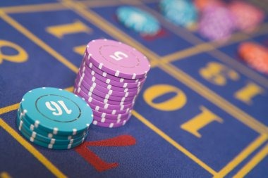 bydplay mobile app interface showing sportsbook leagues and live-dealer table options