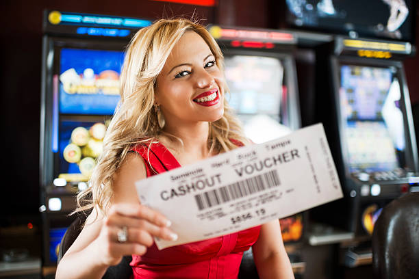 Slot game interface showing paytable and spin button